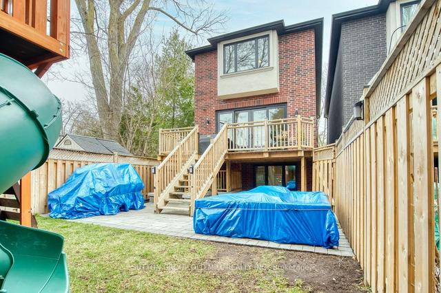 54 Lunness Rd, House detached with 3 bedrooms, 4 bathrooms and 3 parking in Toronto ON | Image 30
