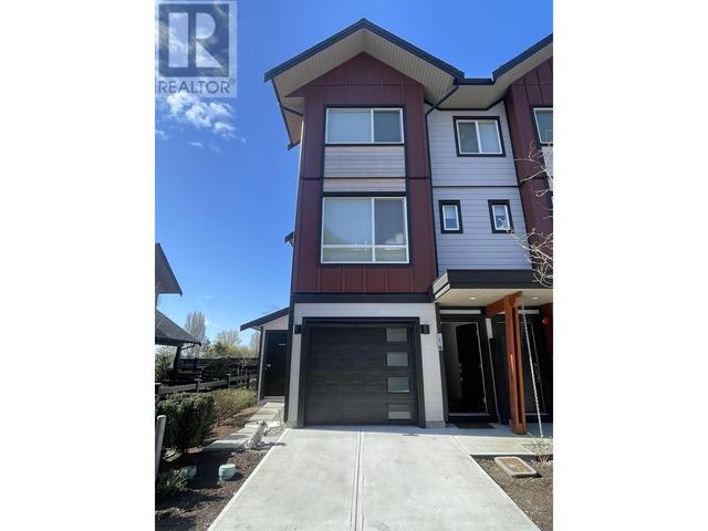 9 - 4408 Cormorant Way, House attached with 3 bedrooms, 3 bathrooms and 3 parking in Delta BC | Image 1