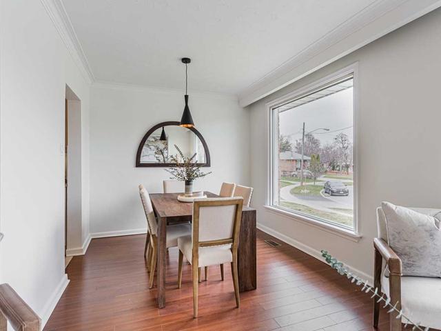 42 Jeffton Cres, House detached with 3 bedrooms, 2 bathrooms and 4 parking in Toronto ON | Image 26