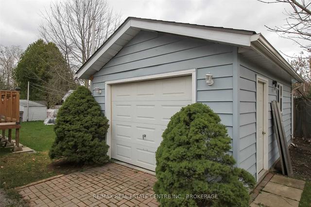3915 Rosemary Lane, House detached with 3 bedrooms, 2 bathrooms and 7 parking in Innisfil ON | Image 30