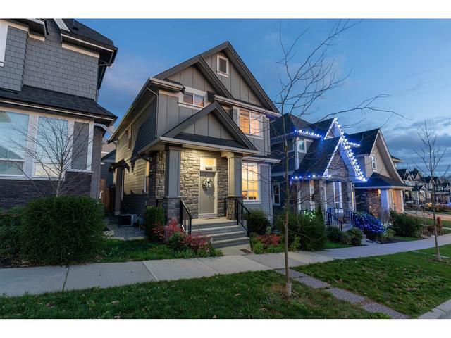 2112 165a Street, House detached with 5 bedrooms, 4 bathrooms and 3 parking in Surrey BC | Card Image