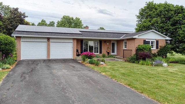 3724 Moreland Dixon Rd, House detached with 3 bedrooms, 3 bathrooms and 8 parking in South Frontenac ON | Image 1