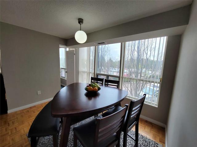 320 - 3050 Ellesmere Rd, Condo with 2 bedrooms, 2 bathrooms and 1 parking in Toronto ON | Image 3