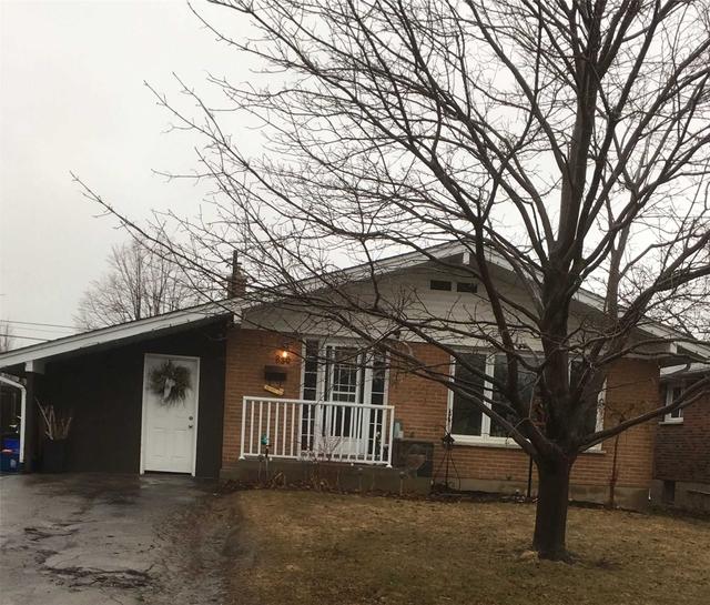 830 Florell Dr E, House detached with 3 bedrooms, 2 bathrooms and 5 parking in Oshawa ON | Image 1