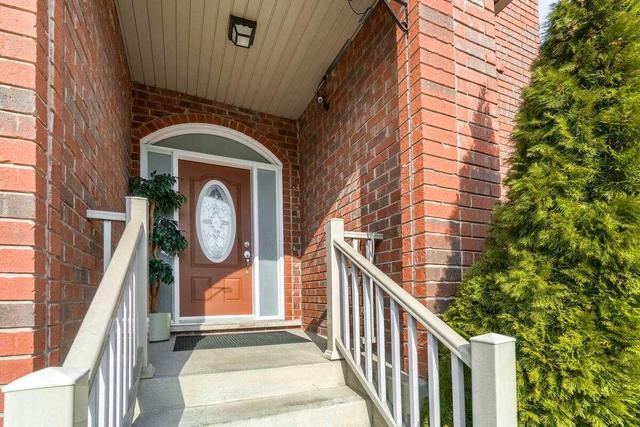 419 Pringle Ave W, House detached with 4 bedrooms, 4 bathrooms and 3 parking in Milton ON | Image 36