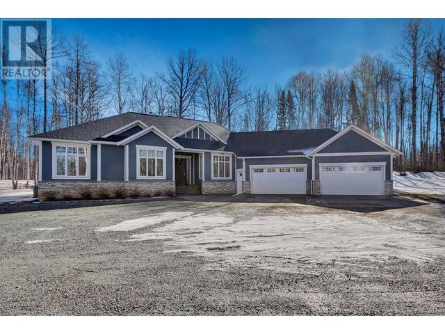 6950 Cranbrook Hill Road, House detached with 5 bedrooms, 3 bathrooms and null parking in Prince George BC | Image 2
