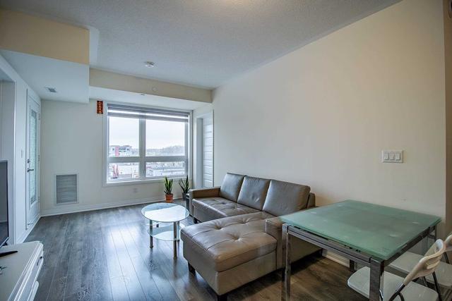602 - 2 Adam Sellers St, Condo with 2 bedrooms, 2 bathrooms and 1 parking in Markham ON | Image 5