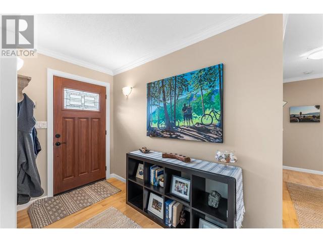 1080 Kelly Road, House detached with 2 bedrooms, 2 bathrooms and 1 parking in Kelowna BC | Image 22