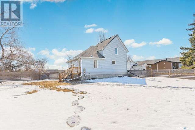 410 - amherst Avenue, House detached with 4 bedrooms, 1 bathrooms and null parking in Viscount SK | Image 28