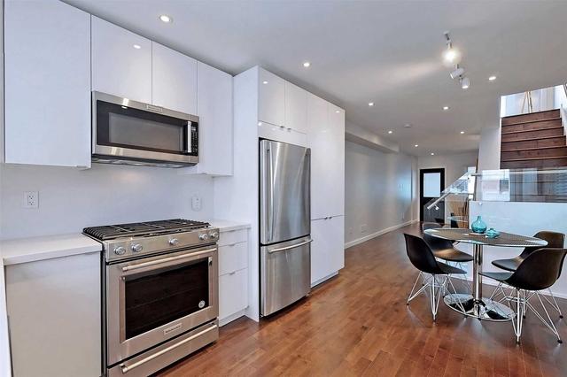 823a Pape Ave, House semidetached with 2 bedrooms, 2 bathrooms and 0 parking in Toronto ON | Image 23