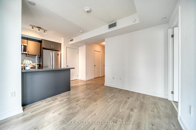 2601 - 50 Wellesley St E, Condo with 1 bedrooms, 1 bathrooms and 0 parking in Toronto ON | Image 3
