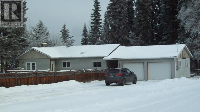 6392 S Kelly Road, House detached with 3 bedrooms, 2 bathrooms and null parking in Prince George BC | Image 4