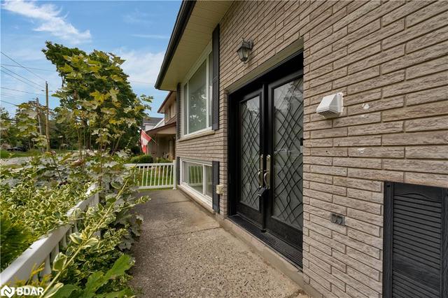72 Steel Street, House detached with 3 bedrooms, 2 bathrooms and 5 parking in Barrie ON | Image 42