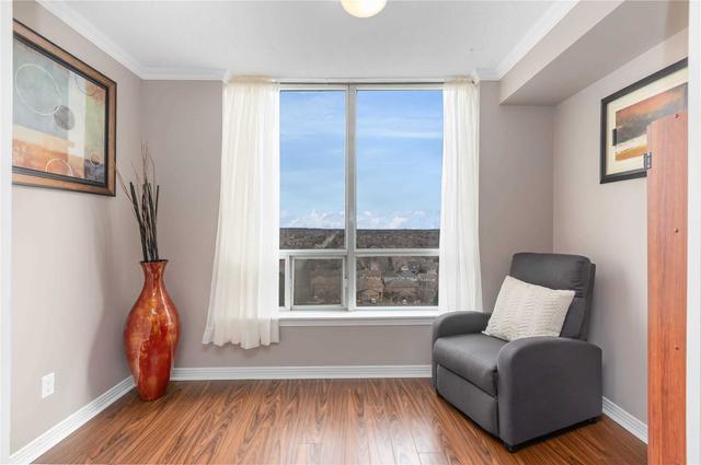 1114 - 711 Rossland Rd E, Condo with 1 bedrooms, 1 bathrooms and 1 parking in Whitby ON | Image 7