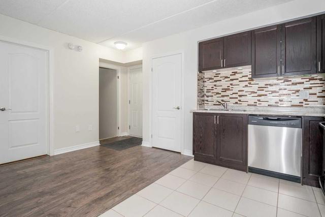 129 - 1380 Costigan Rd, Townhouse with 1 bedrooms, 2 bathrooms and 1 parking in Milton ON | Image 2