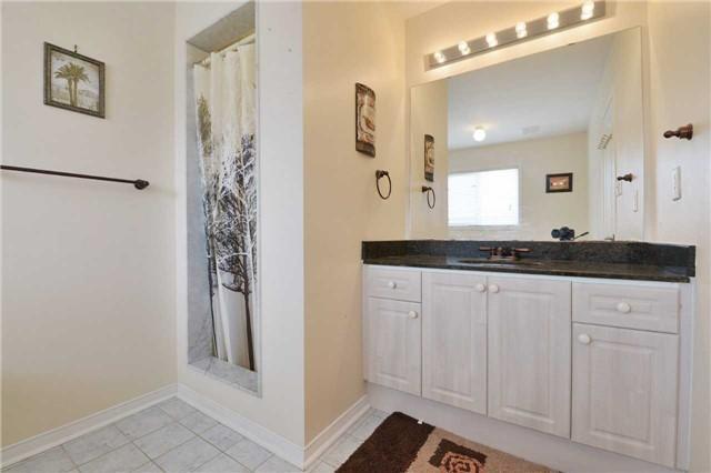3641 Emery Dr, House detached with 3 bedrooms, 4 bathrooms and 2 parking in Mississauga ON | Image 14