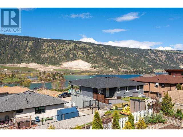 15718 Greenhow Road, House detached with 3 bedrooms, 2 bathrooms and 5 parking in Lake Country BC | Image 9