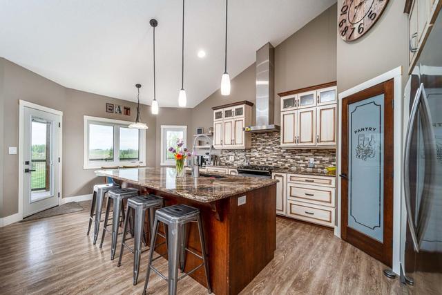 157 Antler Ridge Road, House detached with 4 bedrooms, 3 bathrooms and 6 parking in Lethbridge County AB | Image 6