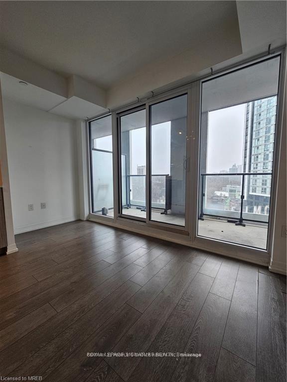 1626 - 251 Jarvis St, Condo with 1 bedrooms, 1 bathrooms and 0 parking in Toronto ON | Image 5
