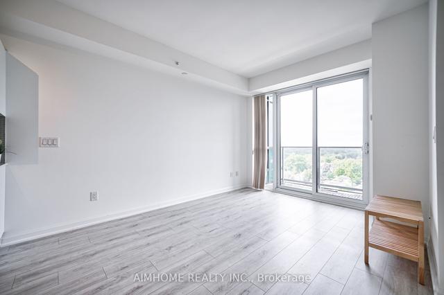 904 - 11 Bogert Ave, Condo with 1 bedrooms, 1 bathrooms and 1 parking in Toronto ON | Image 4