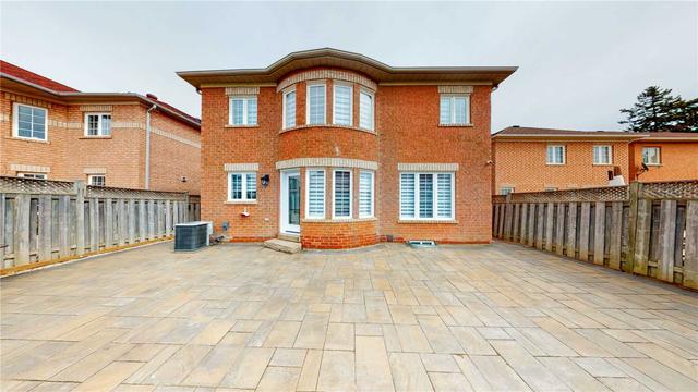 72 Cobblestone Crt, House detached with 5 bedrooms, 6 bathrooms and 8 parking in Brampton ON | Image 31