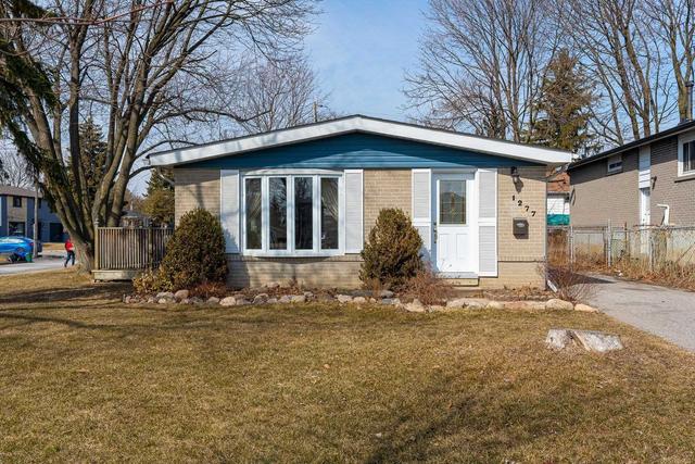 1277 Ilona Park Rd, House detached with 3 bedrooms, 2 bathrooms and 3 parking in Pickering ON | Image 1