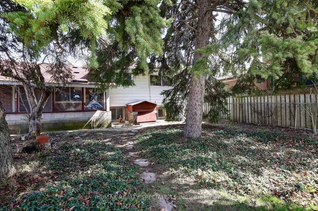 815 Mississauga Valley Blvd, House detached with 3 bedrooms, 2 bathrooms and 7 parking in Mississauga ON | Image 25