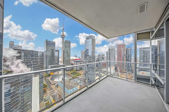 3201 - 180 University Ave, Condo with 2 bedrooms, 3 bathrooms and 1 parking in Toronto ON | Image 8