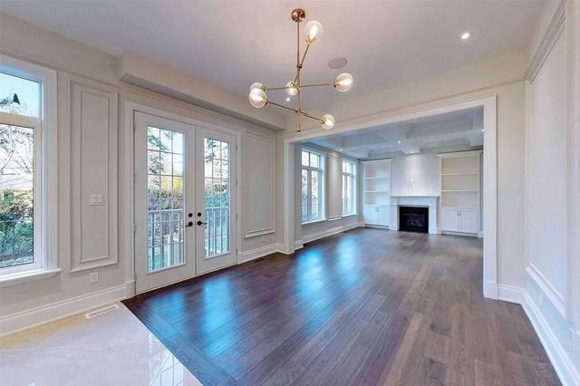 6 Daniel Cozens Crt, House detached with 4 bedrooms, 5 bathrooms and 4 parking in Toronto ON | Image 26