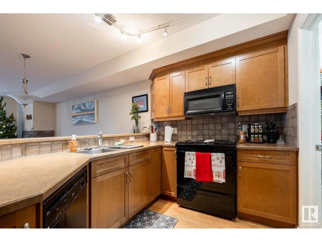 305 - 9815 96a St Nw, Condo with 1 bedrooms, 2 bathrooms and 1 parking in Edmonton AB | Image 4