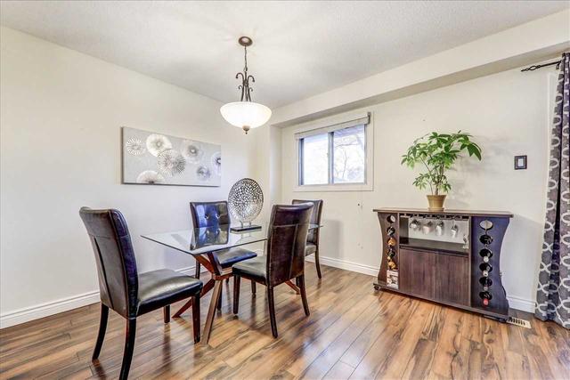22 Enmount Dr, Townhouse with 3 bedrooms, 2 bathrooms and 2 parking in Brampton ON | Image 16