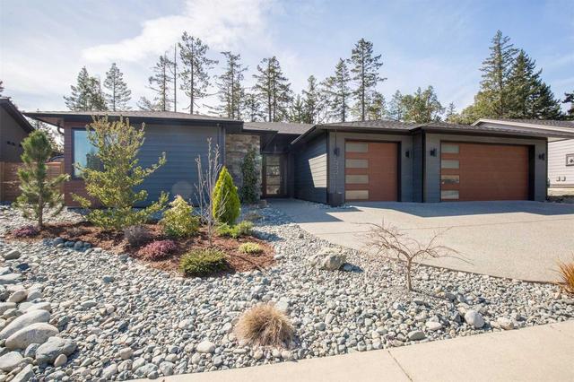 232 Crestline Terr, House detached with 3 bedrooms, 2 bathrooms and 3 parking in Nanaimo BC | Image 1