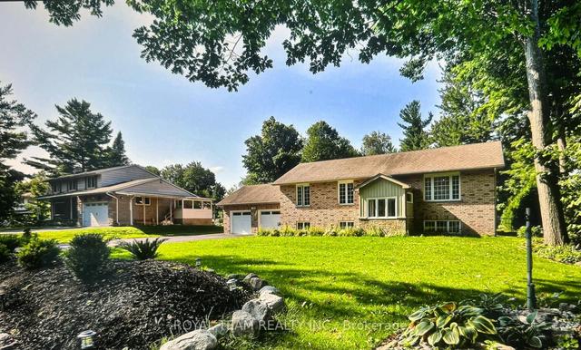 1192 St. Vincent St, House detached with 3 bedrooms, 3 bathrooms and 16 parking in Springwater ON | Image 12