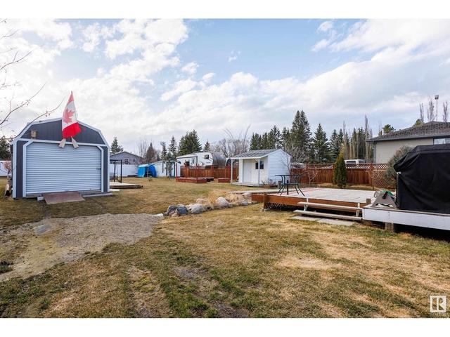 4620 45 Ave, House detached with 3 bedrooms, 2 bathrooms and null parking in Alberta Beach AB | Image 37