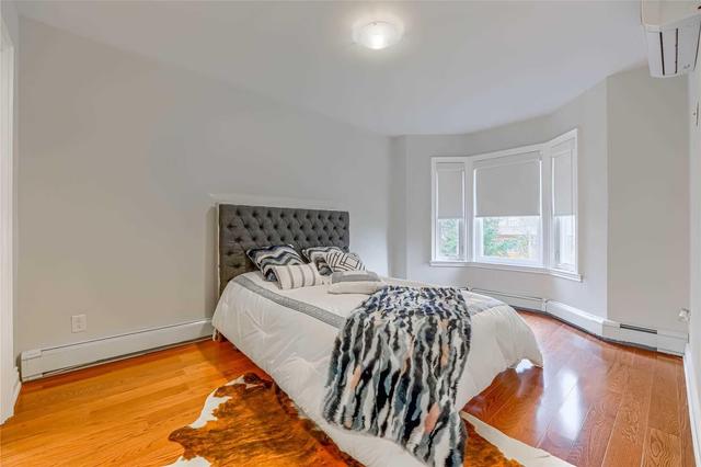 36 Lockwood Rd, House detached with 5 bedrooms, 5 bathrooms and 1 parking in Toronto ON | Image 11