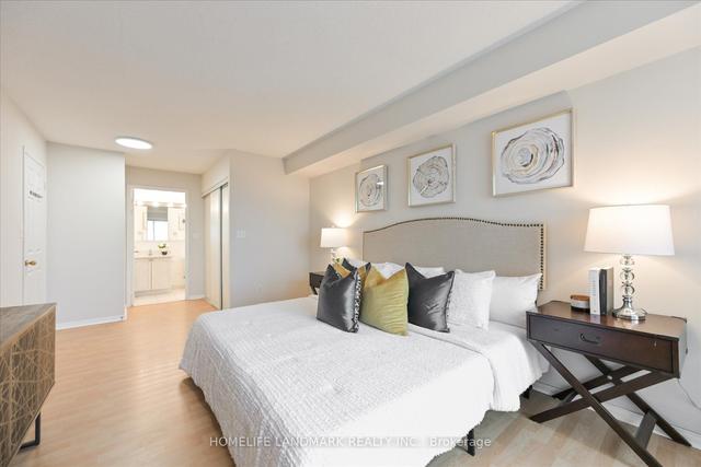 lph10 - 39 Pemberton Ave, Condo with 2 bedrooms, 2 bathrooms and 1 parking in Toronto ON | Image 3