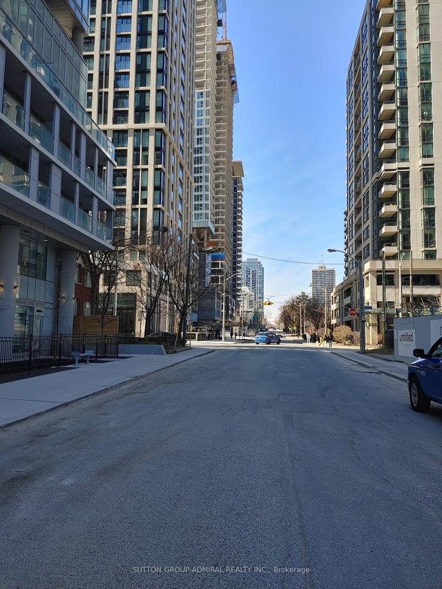 3410 - 99 Broadway Ave, Condo with 2 bedrooms, 2 bathrooms and 0 parking in Toronto ON | Image 5