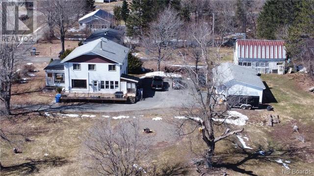 116 Maple Lane, House detached with 5 bedrooms, 2 bathrooms and null parking in Bath NB | Image 2