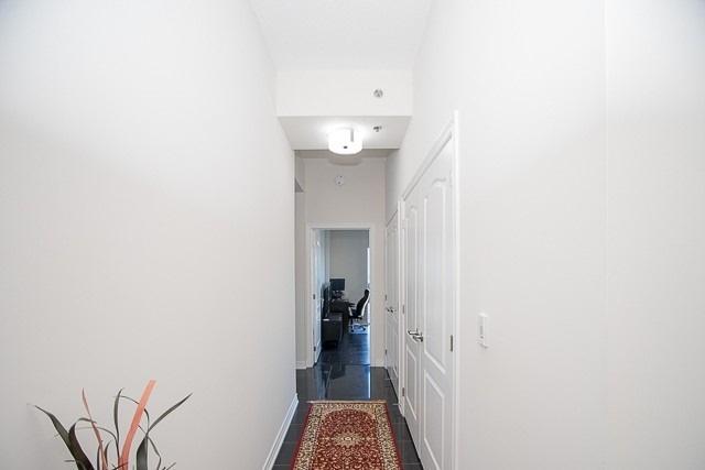 612 - 1421 Costigan Rd, Condo with 2 bedrooms, 2 bathrooms and 2 parking in Milton ON | Image 1