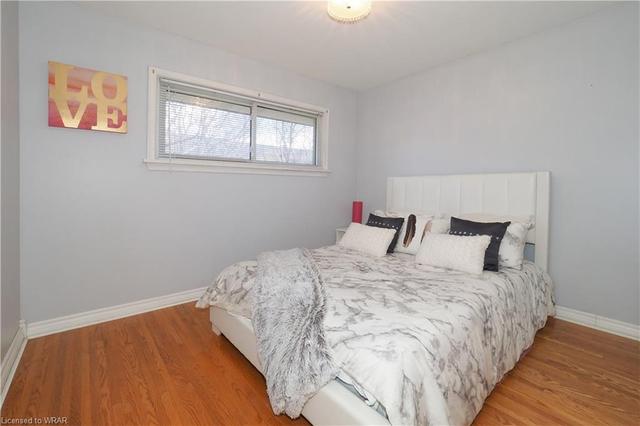 340 Dumfries Avenue, House detached with 3 bedrooms, 2 bathrooms and 3 parking in Kitchener ON | Image 17