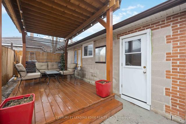 845 Runnymede Rd, House semidetached with 3 bedrooms, 3 bathrooms and 2 parking in Toronto ON | Image 35