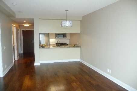 uph09 - 1055 Southdown Rd, Condo with 1 bedrooms, 1 bathrooms and 1 parking in Mississauga ON | Image 3