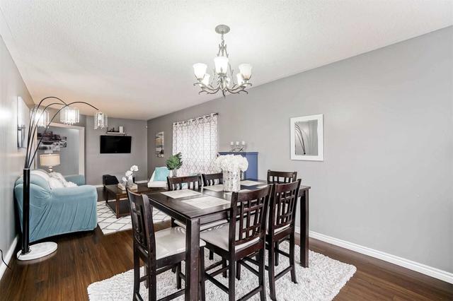 45 Albright Rd, House detached with 3 bedrooms, 4 bathrooms and 6 parking in Brampton ON | Image 2