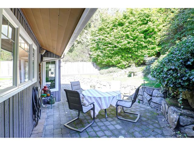 4730 Willow Creek Road, House detached with 4 bedrooms, 3 bathrooms and null parking in West Vancouver BC | Image 36