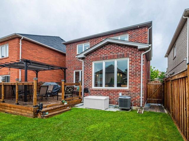 45 Snapdragon Sq, House detached with 3 bedrooms, 3 bathrooms and 6 parking in Brampton ON | Image 20