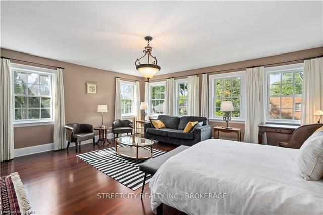 1185 Richmond St, House detached with 6 bedrooms, 0 bathrooms and 11 parking in London ON | Image 24