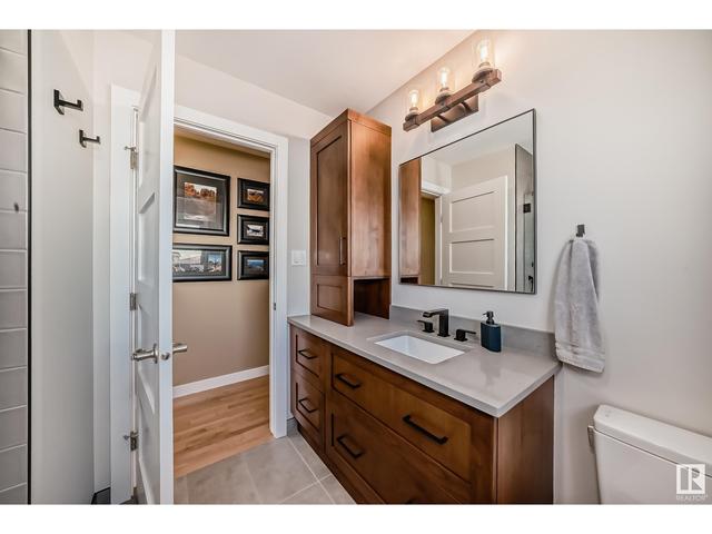 7723 111 St Nw, House semidetached with 4 bedrooms, 3 bathrooms and 4 parking in Edmonton AB | Image 31