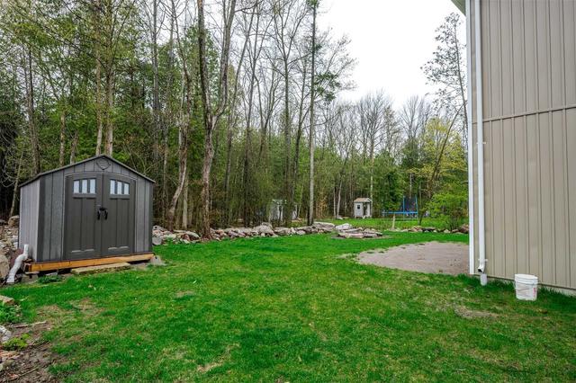 270 Riverside Dr, House detached with 5 bedrooms, 3 bathrooms and 6 parking in Kawartha Lakes ON | Image 28