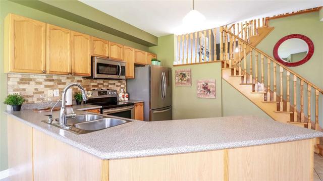 185 Madelaine Dr, House detached with 4 bedrooms, 3 bathrooms and 4 parking in Barrie ON | Image 8
