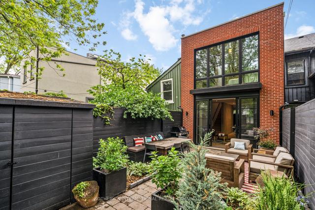 352 Wellesley St E, House attached with 3 bedrooms, 3 bathrooms and 2 parking in Toronto ON | Image 24